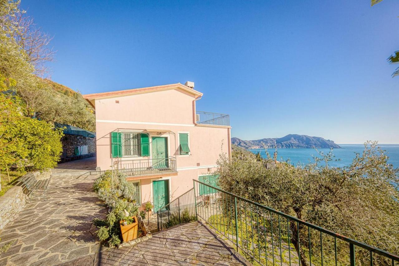 Casaviva - Ampio Trilocale Vista Mare Con Piscina - Pieve Alta Apartment Pieve Ligure Ngoại thất bức ảnh